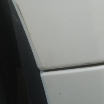 Ücretini Ödeyen Müşteriye Eksik Ve Kalitesiz PPF Ve Koltuk Koruma, Kirli Araç Ve Şarj Eksikliği