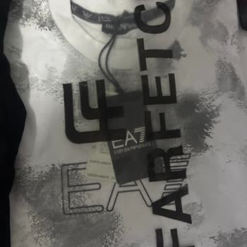 Ahmet İlyas Premium Hem Bedenleri Hem De Modelleri Farklı Üç Adet T-shirt Gönderildi
