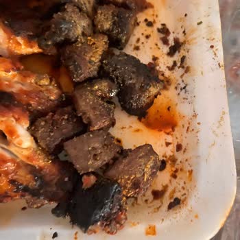 Siparişte Adana Kebap Yerine Yanık İzli Ciğer Ve Bozulmuş Çiğ Köfte