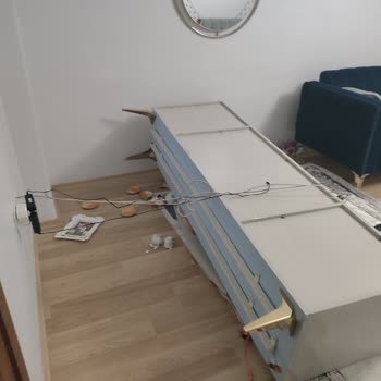 Bellona Konsolunun Ayağı Aniden Kırıldı Ve Müşteri Geri Dönüşü Alınamadı
