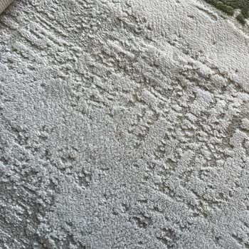 Temizlenmemiş Halı Ve Kenar Zedelenmesi, 2000 TL'lik Ücretle Müşteri Memnuniyetsizliği