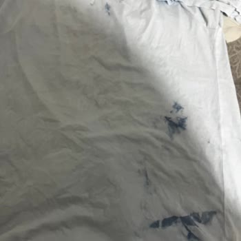 OMO Express Fresh Deterjanının Beyazları Maviye Dönüştürmesi