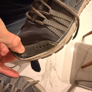 Skechers Ayakkabısının Tabanı Açıldı, Üretim Hatası Reddedildi Ve Değişim Talep Ediliyor
