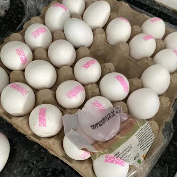 Keskinoğlu Yumurtalarında Kırıklar Ve Kötü Koku: Erken Bozulma Şikayeti
