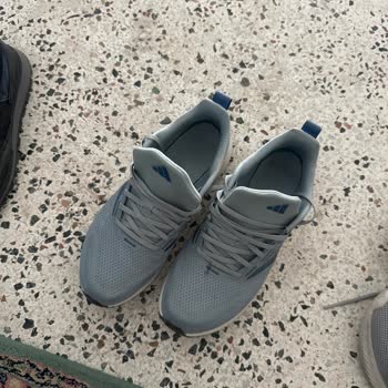 Hepsiburada'dan Sahte Adidas Ayakkabı Aldım, Yetkili Satıcı Belgesiyle Yanıltıldım