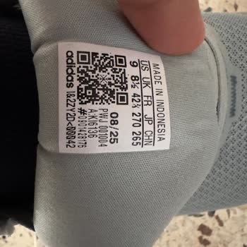 Hepsiburada'dan Sahte Adidas Ayakkabı Aldım, Yetkili Satıcı Belgesiyle Yanıltıldım