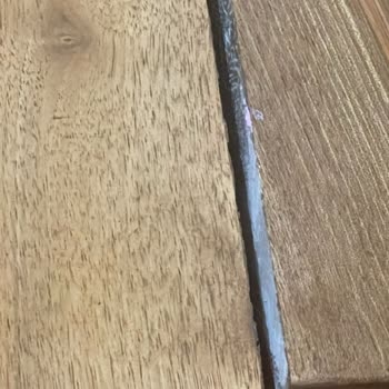 Özel Masanın Aşınan Bağlantıları Ve Şirketin Cevapsızlığı
