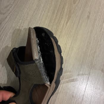 Ayıplı Greyder Sandaleti Ve Cevapsız Müşteri Hizmetleri