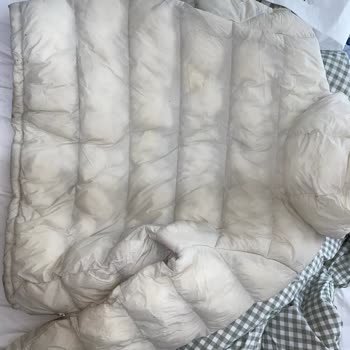 Boyner’de Calvin Klein Yağmurluk Montunun Kısa Sürede Deforme Olması Ve Kullanıcı Hatası İddiası