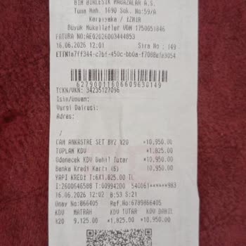 Kumtel Davlumbaz Camı Yamuk Ve Montajda Fayans Çatlamasıyla 7.000 TL Zarar