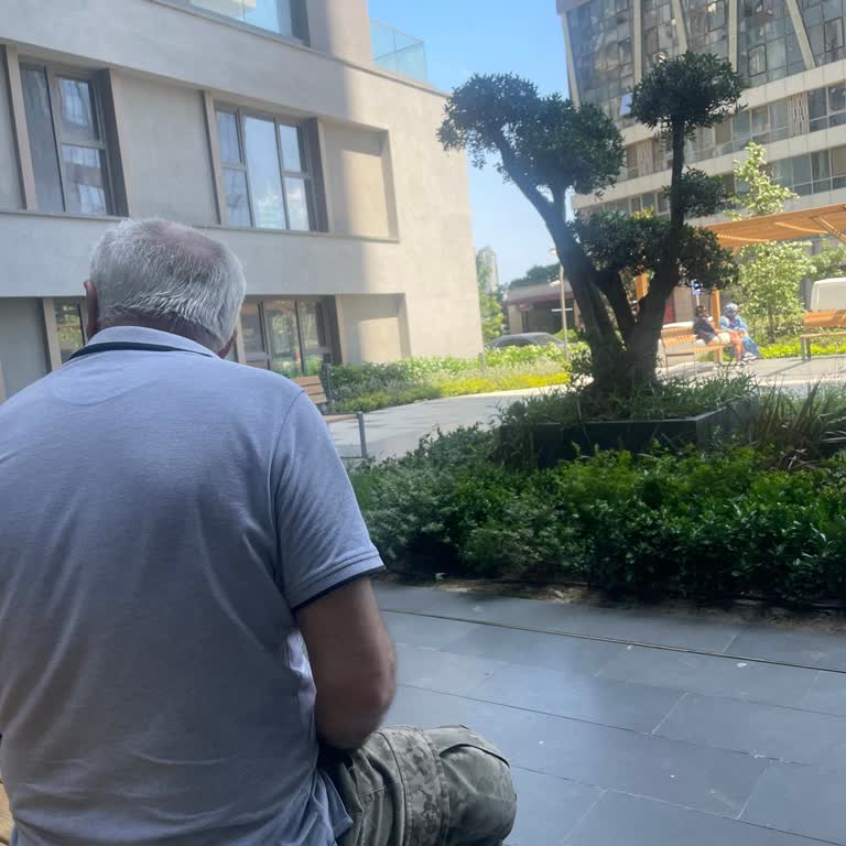Katı Asansör Randevu Şartı Çalışanları Mağdur Ediyor