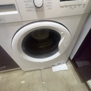 İSKİ'ye Ulaşılamayan Su Baskını Ve Hasar Talebi