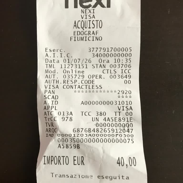 Ajet'in Öğrenci Yolcunun Kabin Bagajı İçin Haksız 40 Euro Ücret Talebi