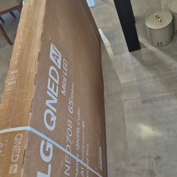 Teslimat Sırasında Kırık Ekranlı Televizyon Ve Paketin Hasarlı Olduğu Bilgisi Verilmemesi