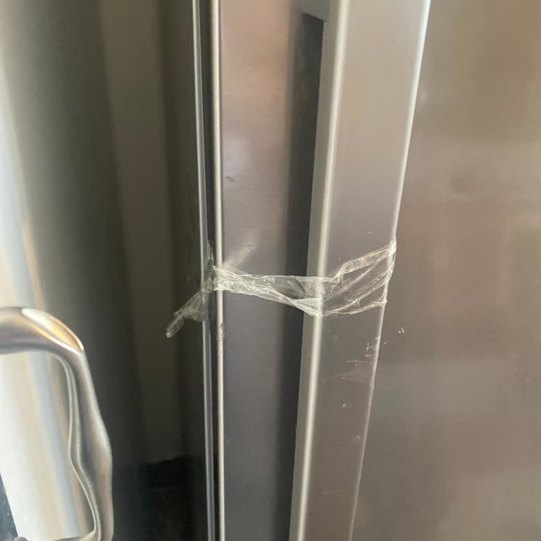 Arçelik Buzdolabı Kapak Arızası Ve Yetkili Servisin Yüksek Ücret Ve İlgisiz Yaklaşımı