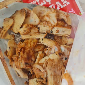 BİM Küflü Tavuk Döner Satışı Ve Özür Eksikliği
