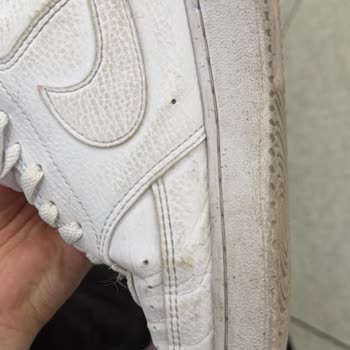 Nike Ayakkabıda Kısa Sürede Deri Çatlaması Ve Yırtılması, Garanti Reddi Ve İade Talebi