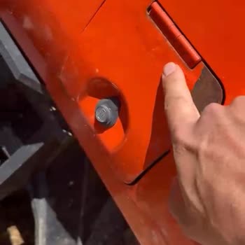 Kubota KX042 Mini Ekskavatör Boya Ve Pas Sorunu Garanti Kapsamında Çözülmeli