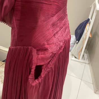 Lumiere Bridal Özel Dikim Elbise Düğünün Ortasında Söküldü