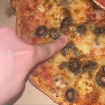 Domino's Pizza Özensiz Soğuk Yemek