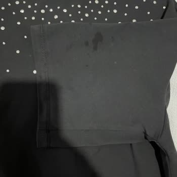 Yıkama Sonrası Tişörtte Lekeler Ve Deforme Olması
