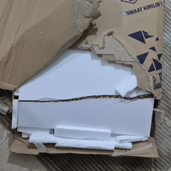 Rabi Mobilya’da Kırık Kapaklı Gardırop Ve Yanıtsız Müşteri Hizmeti