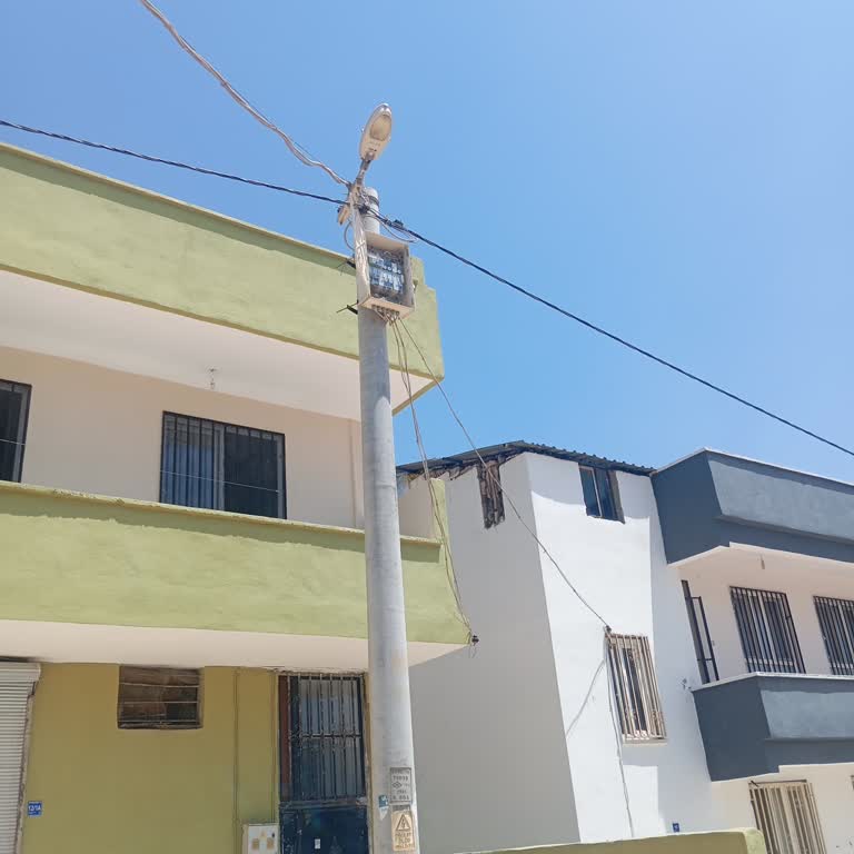 Dicle Elektrik Dağıtım Sayaç Kapağını Açık Bırakmaları