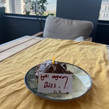 Trendyol Yemek'te Ezilmiş Pasta Ve Çiğ Hamburger: İade Talebim Reddedildi