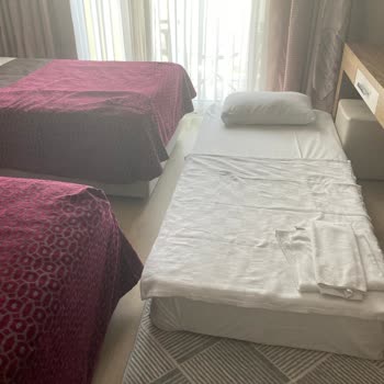 Yanıltıcı Rezervasyon Ve 4 Kişi Ücreti Alınan 3 Kişilik Oda İçin Tam Ücret İadesi Talebi