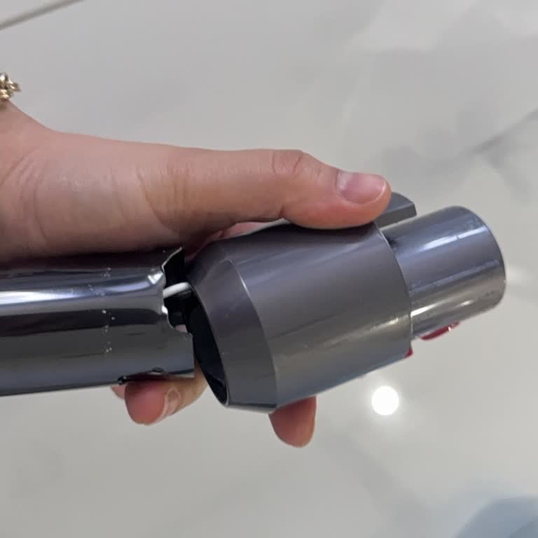 Dyson V15 Uzatma Borusu Kırıldı, Garanti Kapsamında Ücretsiz Değişim Talebi
