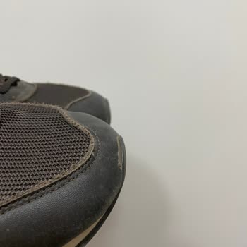 New Balance 565 Ayakkabısının Plastik Parçasının Kısa Sürede Ayrılması Ve Ücret İadesi Talebi