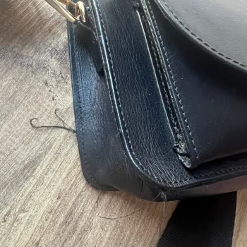 Dikişleri Çabuk Sökülen Çanta İçin Kalite Şikayeti Ve İade Talebi