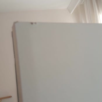 Hasarlı Kiler Dolabı Teslim Edildi, Tam Değişim Talebi