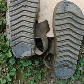 Polaris Sandaletinde İlk Kullanımda Deforme Olması Ve Ücret İadesi Talebi
