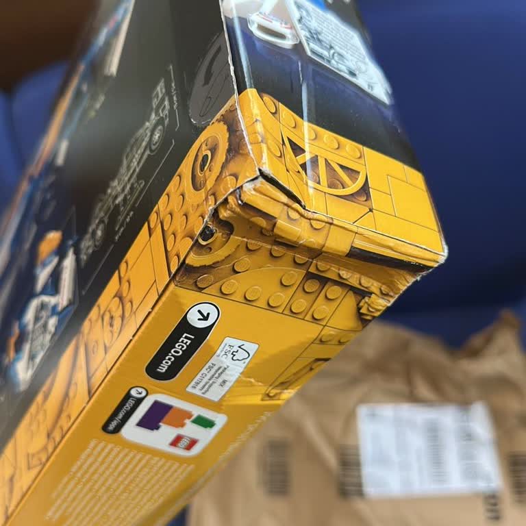 Lego Siparişleri Zarf İçinde Gönderiliyor, Kutular Hasarlı Geliyor