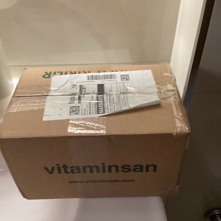 Vitaminsan Kargosunu DHL Üzerinden Evden İade Aldıramıyorum