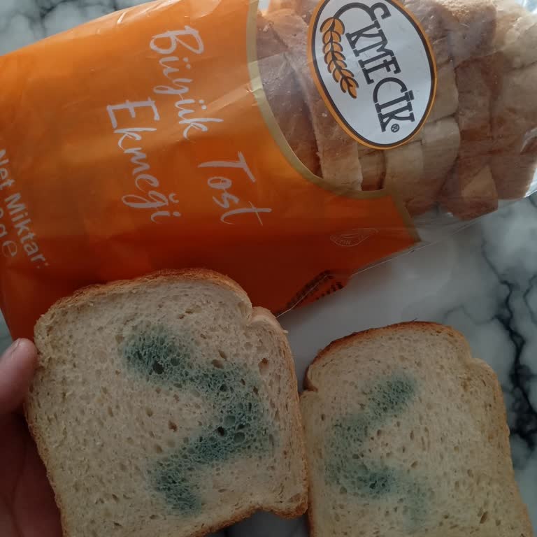 Bim Tost Ekmeğinde Gizli Küf Sağlık Endişesine Yol Açtı