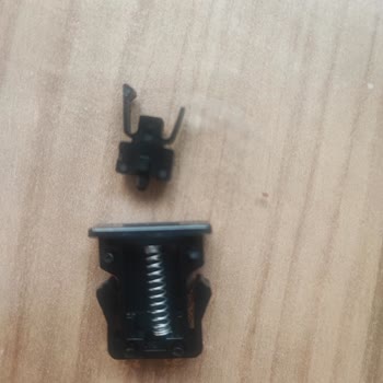 Madame Coco Çöp Kovası Kapak Kilit Klipsi Kırıldı Ve Yedek Parça Talebi