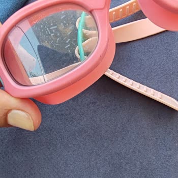 Kısa Sürede Camı Kırılan Çocuk Gözlüğü Ve Decathlon’dan Cevapsız Destek