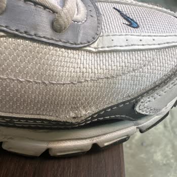 Nike Ayakkabıda Üretim Kusuru Üç Gün Sonra Açılan Kumaş Ve Reddedilen Yanıt