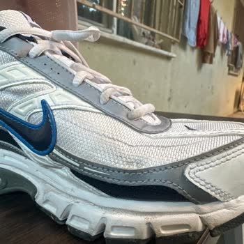 Nike Ayakkabıda Üretim Kusuru Üç Gün Sonra Açılan Kumaş Ve Reddedilen Yanıt
