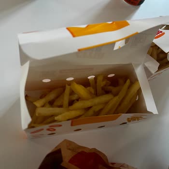Uber Eats İlk Siparişte 300 TL İndirim Uygulanmadı Ve Patates Az Geldi