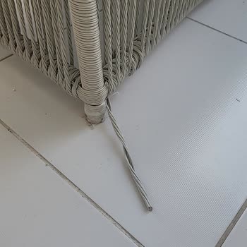 İzmir Yazıbaşı'nda Defolu Bahçe Seti Ve Cevapsız Servis