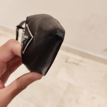 Ayakkabım Kısa Sürede Deforme Oldu, Boyner Ve Guess Sorumluluk Almıyor