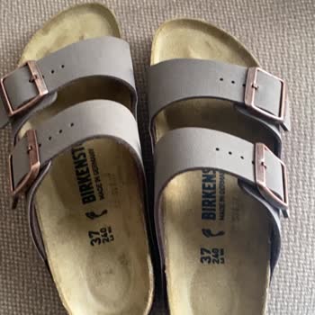 Birkenstock Terliğinde Yanma Ve Kızarıklık İle Karşılaştığım Ağrı Nedeniyle İade
