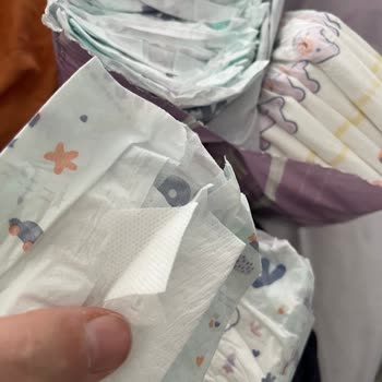 Pofy 2 Numaralı Bebek Bezlerinde Yapışkan Bant Arızası Ve Mağduriyet