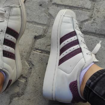 Adidas Superstar Ayakkabısında 10 Gün İçinde Açılma Ve Uzun Garanti Süreci