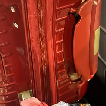 Rimowa Türkiye Pahalı Bir Valiz Sağlamlık Vaat Etmiyorsa Ne Vaat Ettiğini Gerçekten Sorguluyorum