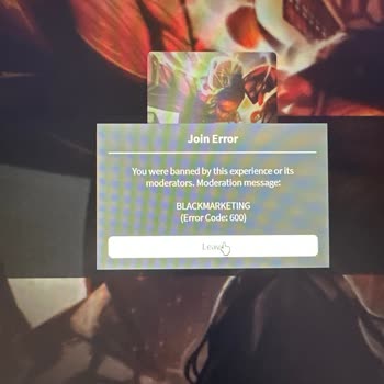 Roblox Забанили в Attack on Titan Revolution и Discord после внутриигрового обмена