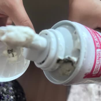 Hu La La Marka Küflü Köpük Şanti Dinar Migros’ta Satıldı, Sağlık Riski Oluşturdu